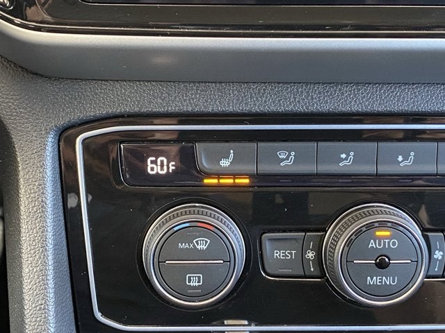 2023 Volkswagen Atlas 3.6L V6 SE with Technology