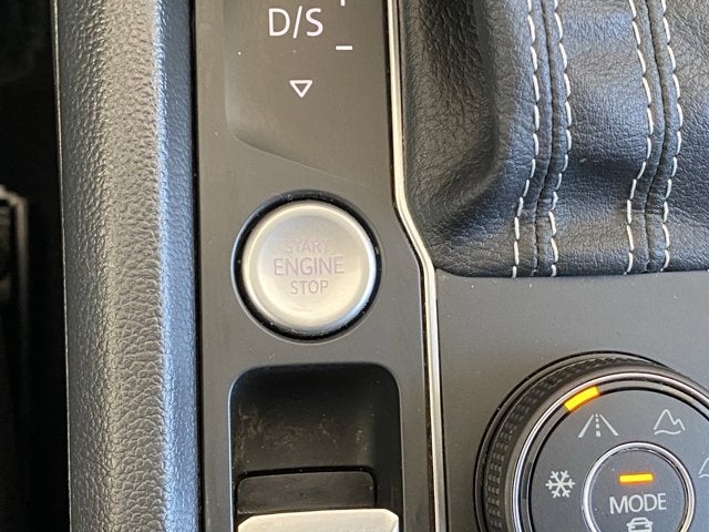 2023 Volkswagen Atlas 3.6L V6 SE with Technology