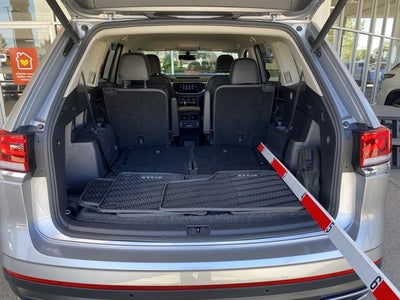 2023 Volkswagen Atlas 3.6L V6 SE with Technology
