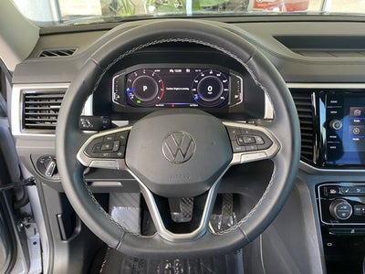 2023 Volkswagen Atlas 3.6L V6 SE with Technology