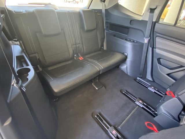 2023 Volkswagen Atlas 3.6L V6 SE with Technology