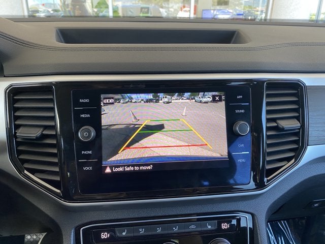 2023 Volkswagen Atlas 3.6L V6 SE with Technology