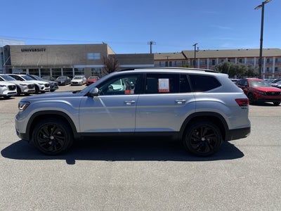 2023 Volkswagen Atlas 3.6L V6 SE with Technology