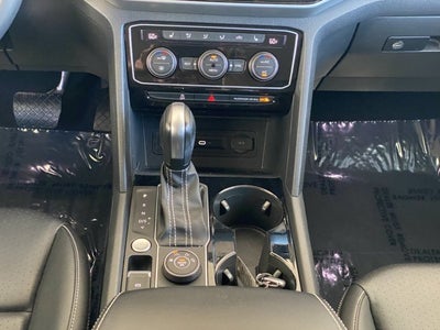 2023 Volkswagen Atlas 3.6L V6 SE with Technology
