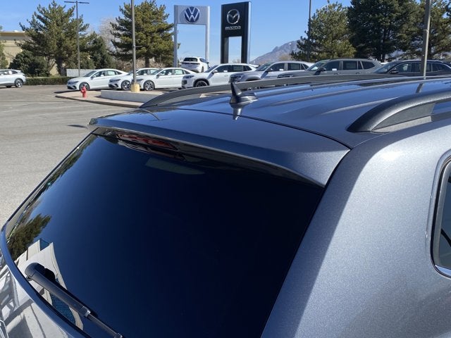 2023 Volkswagen Atlas 3.6L V6 SE with Technology