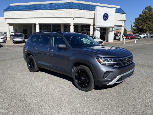 2023 Volkswagen Atlas 3.6L V6 SE with Technology