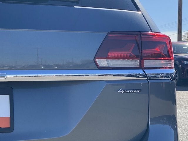 2023 Volkswagen Atlas 3.6L V6 SE with Technology