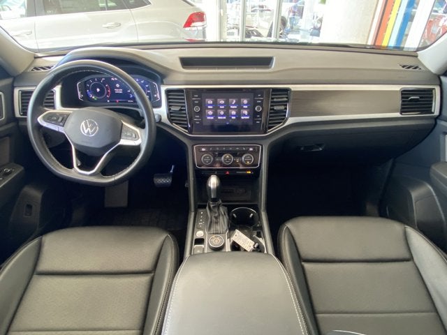 2023 Volkswagen Atlas 3.6L V6 SE with Technology