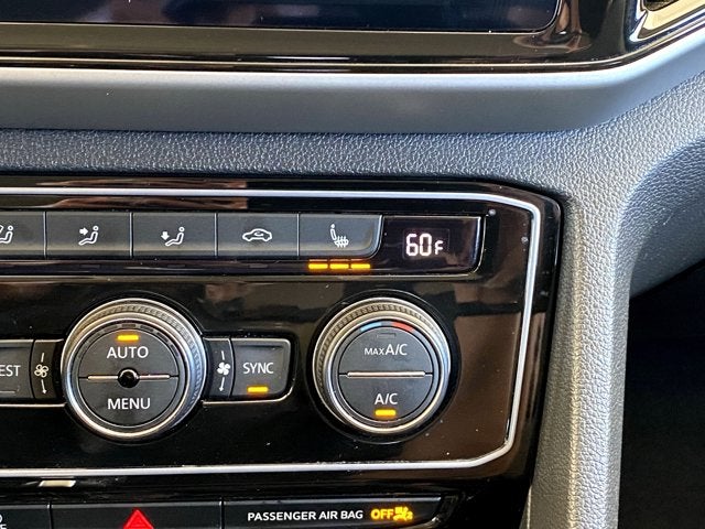 2023 Volkswagen Atlas 3.6L V6 SE with Technology