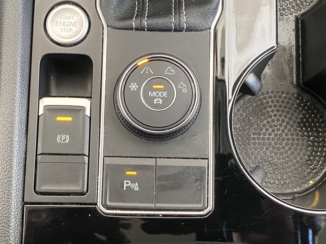 2023 Volkswagen Atlas 3.6L V6 SE with Technology