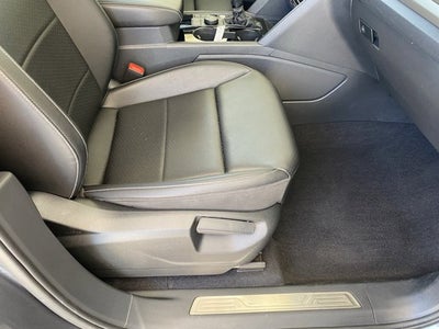 2023 Volkswagen Atlas 3.6L V6 SE with Technology