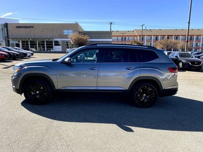 2023 Volkswagen Atlas 3.6L V6 SE with Technology
