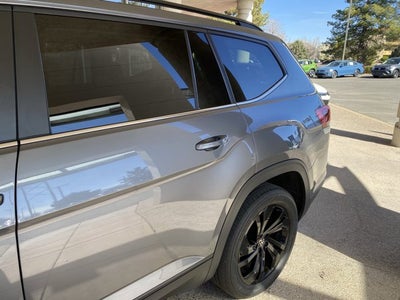 2023 Volkswagen Atlas 3.6L V6 SE with Technology