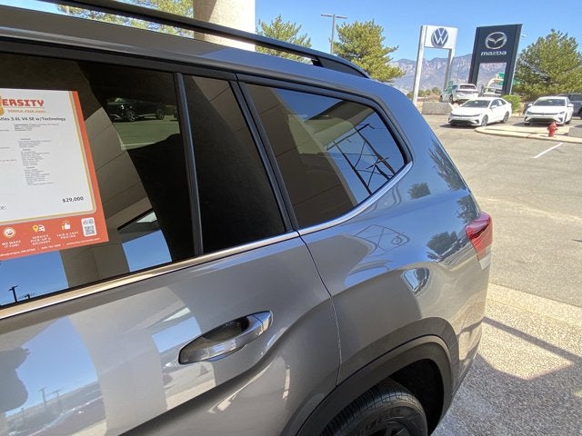 2023 Volkswagen Atlas 3.6L V6 SE with Technology