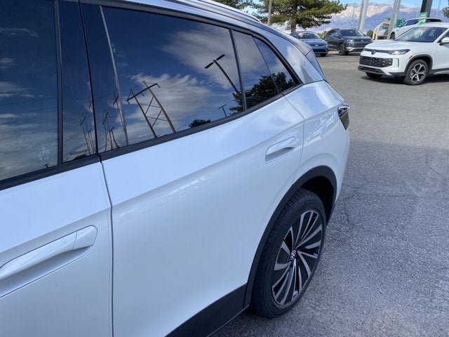 2023 Volkswagen ID.4 Pro S Plus