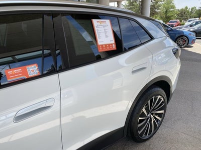 2023 Volkswagen ID.4 Pro S Plus