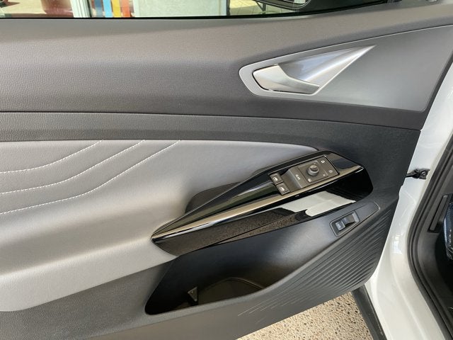 2023 Volkswagen ID.4 Pro S Plus