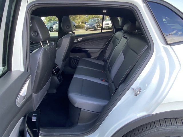 2023 Volkswagen ID.4 Pro S Plus
