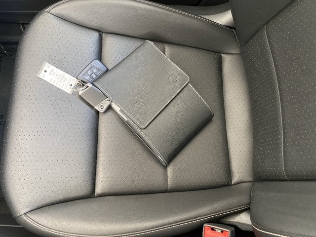 2023 Volkswagen Atlas 3.6L V6 SE with Technology