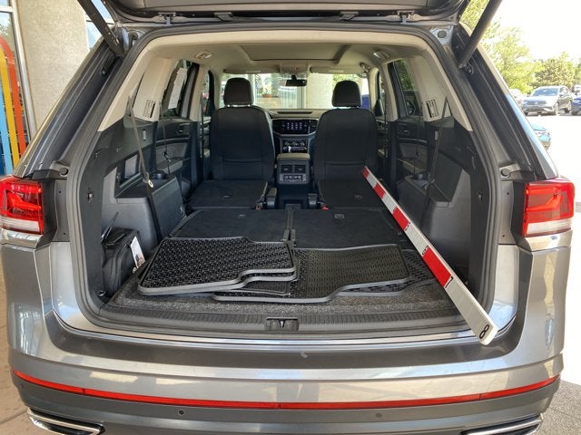 2023 Volkswagen Atlas 3.6L V6 SE with Technology