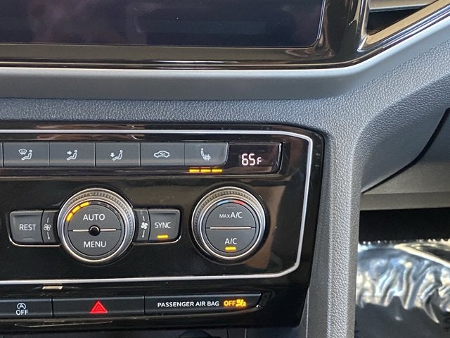 2023 Volkswagen Atlas 3.6L V6 SE with Technology