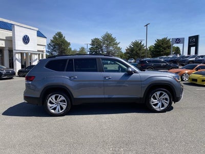 2023 Volkswagen Atlas 3.6L V6 SE with Technology