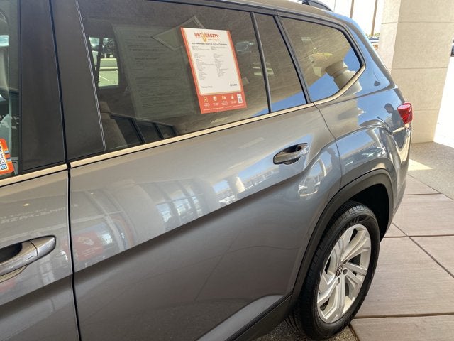 2023 Volkswagen Atlas 3.6L V6 SE with Technology