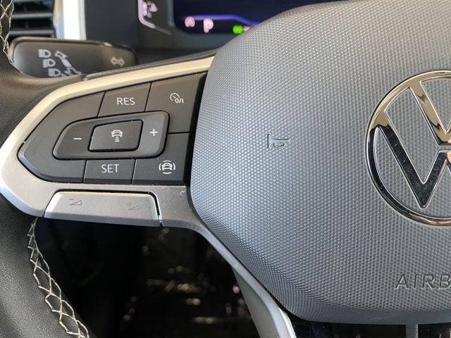 2023 Volkswagen Atlas 3.6L V6 SE with Technology