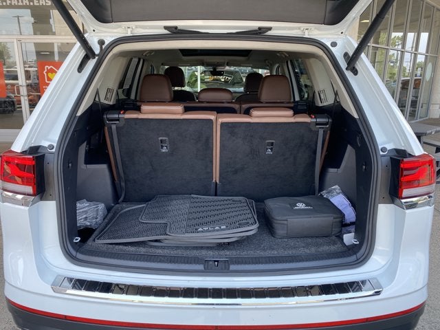 2023 Volkswagen Atlas 3.6L V6 SE with Technology
