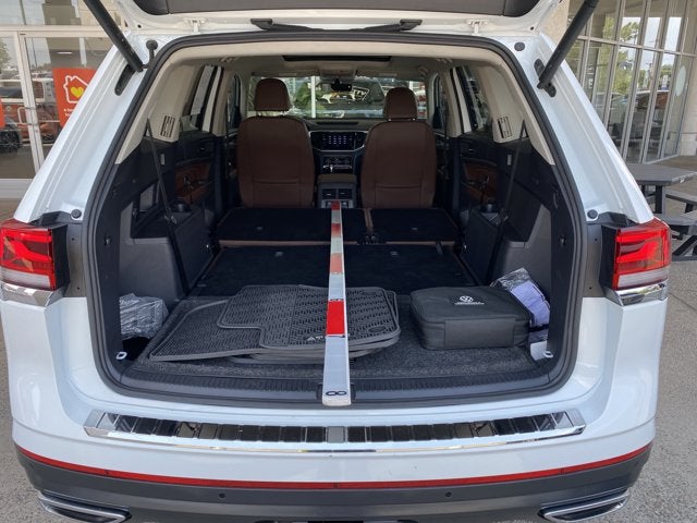 2023 Volkswagen Atlas 3.6L V6 SE with Technology