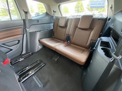 2023 Volkswagen Atlas 3.6L V6 SE with Technology