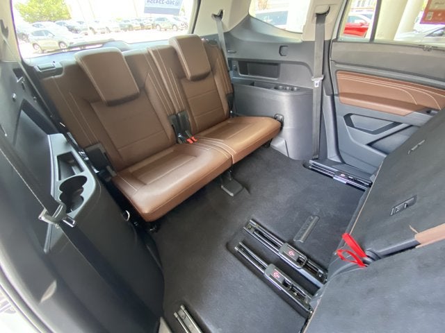 2023 Volkswagen Atlas 3.6L V6 SE with Technology