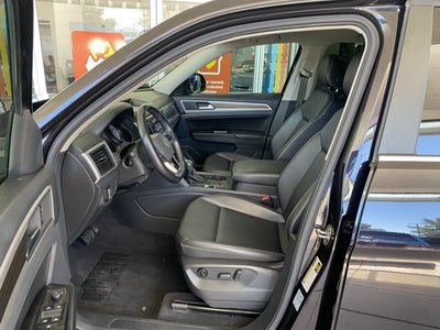 2021 Volkswagen Atlas 3.6L V6 SE with Technology