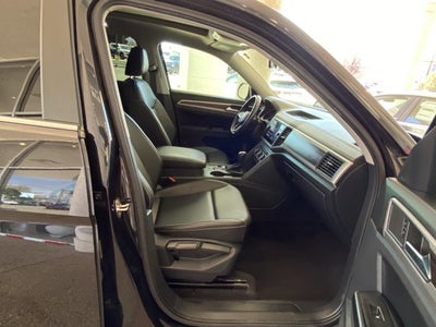 2021 Volkswagen Atlas 3.6L V6 SE with Technology