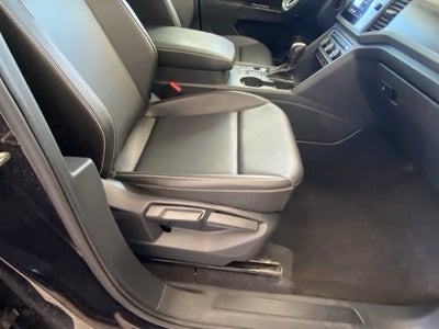 2021 Volkswagen Atlas 3.6L V6 SE with Technology