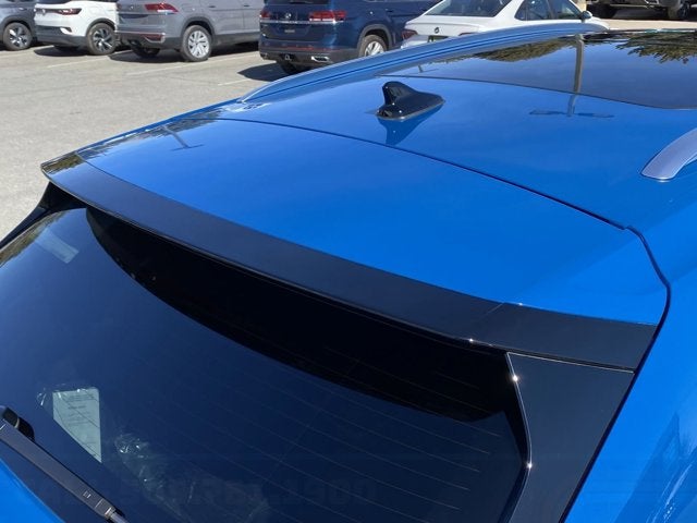 2025 Volkswagen Atlas Cross Sport 2.0T SE with Technology