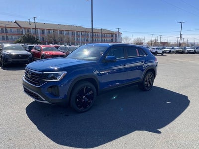 2025 Volkswagen Atlas Cross Sport 2.0T SE with Technology