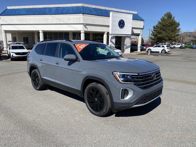2026 Volkswagen Atlas 2.0T SE with Technology