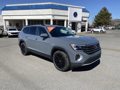 2026 Volkswagen Atlas 2.0T SE with Technology