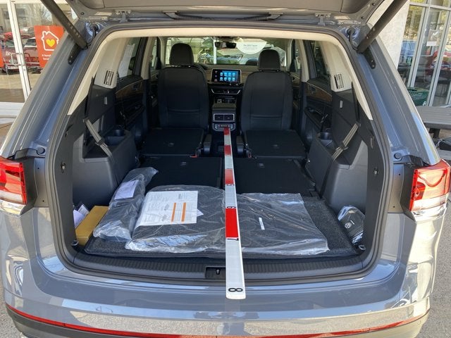 2026 Volkswagen Atlas 2.0T SE with Technology