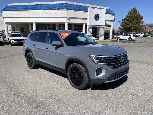 2026 Volkswagen Atlas 2.0T SE with Technology