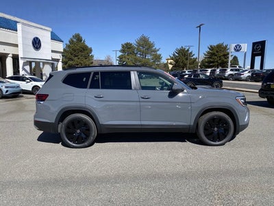2026 Volkswagen Atlas 2.0T SE with Technology