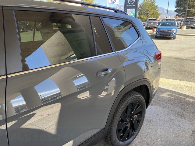 2026 Volkswagen Atlas 2.0T SE with Technology