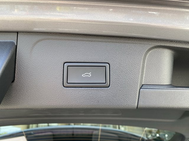 2026 Volkswagen Atlas 2.0T SE with Technology