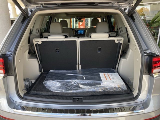 2026 Volkswagen Atlas 2.0T SE with Technology