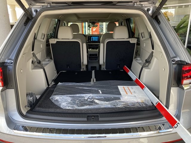 2026 Volkswagen Atlas 2.0T SE with Technology