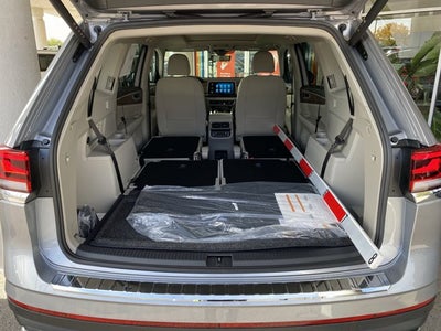 2026 Volkswagen Atlas 2.0T SE with Technology