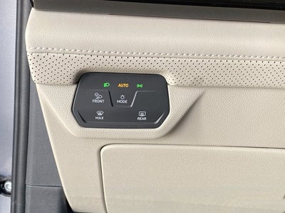 2026 Volkswagen Atlas 2.0T SE with Technology