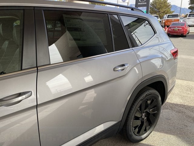 2026 Volkswagen Atlas 2.0T SE with Technology