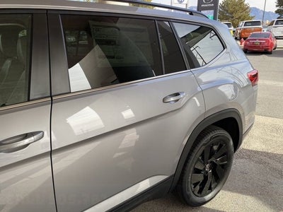 2026 Volkswagen Atlas 2.0T SE with Technology